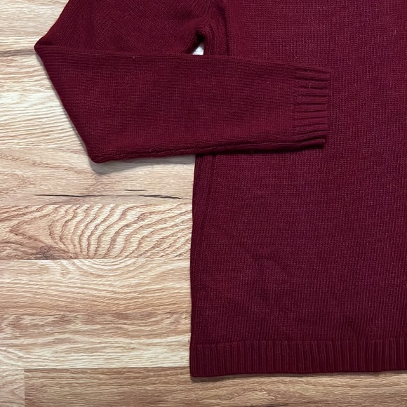 JCrew Womens Medium Sweater | Gently Used, Crew Neck, Dark Red - Picture 4 of 7